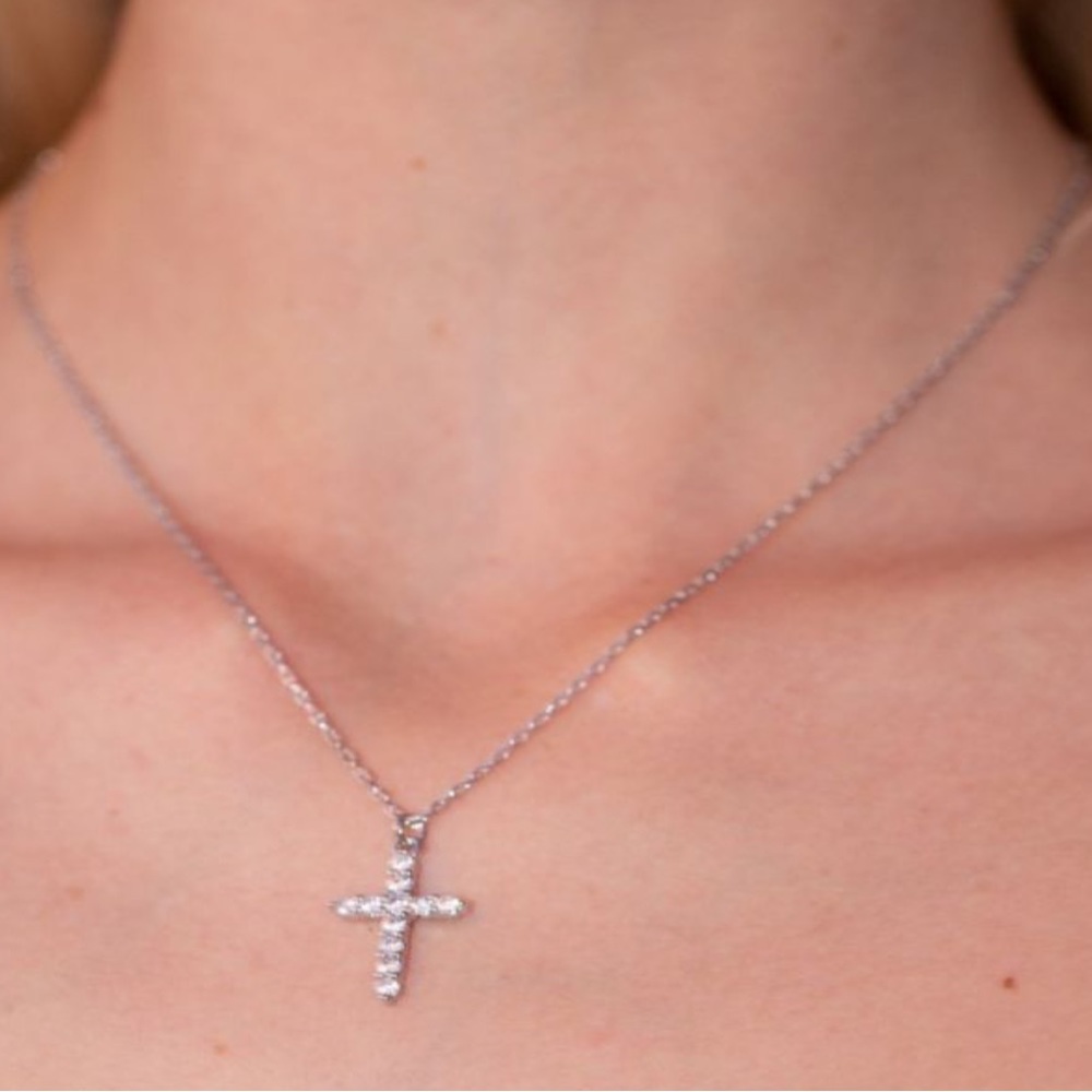 brandy melville necklace